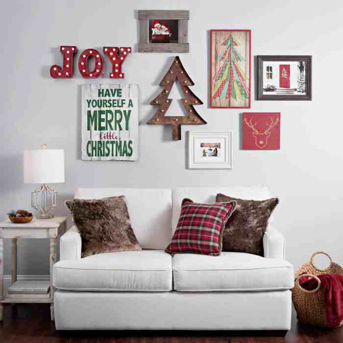 Diy christmas wall hangings